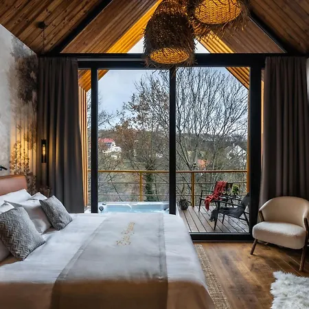 Erdei Szelencek Lägenhet *