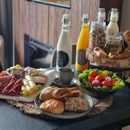 Erdei Szelencek Apartment Sukoro